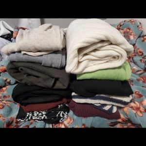 11 Medium Women's Sweaters Cardigans